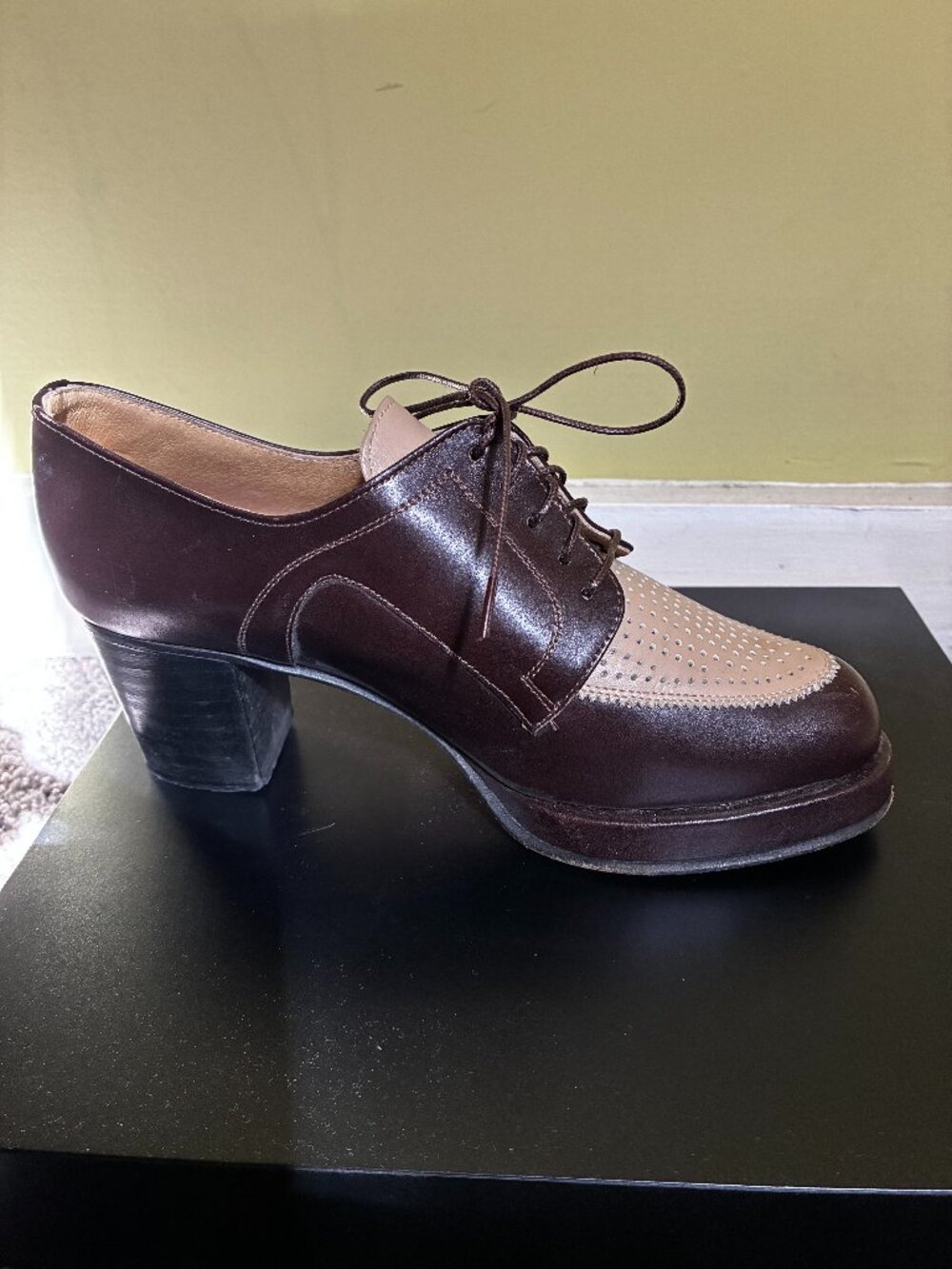Women's Spectator Shoes; small platform, lace up.